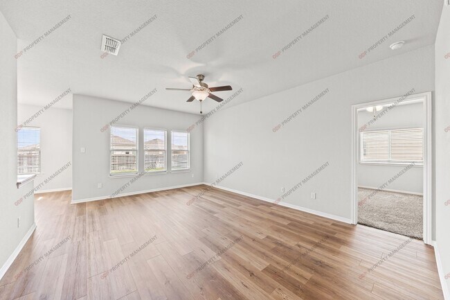 Building Photo - 3 Bedroom 2 Bathroom Belton ISD-Pet Friendly