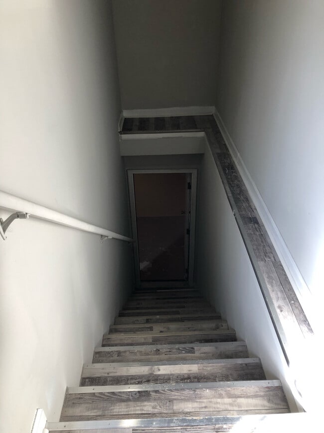 Building Photo - 430 Secretariat Dr