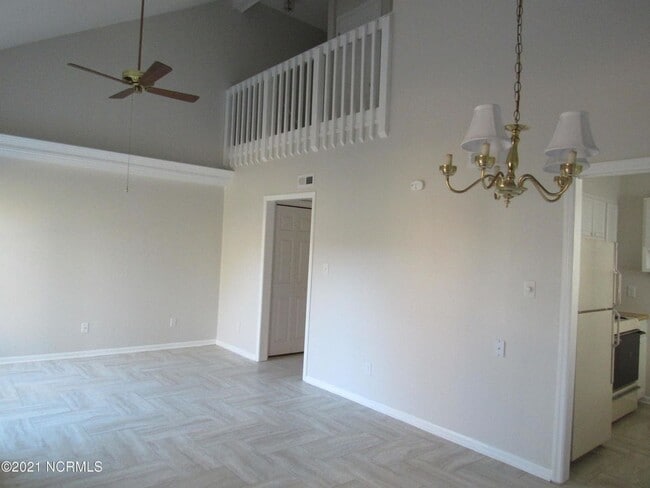 Building Photo - 314 Bracken Pl