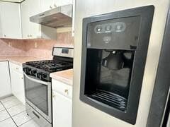 Building Photo - 2426 S 19th St