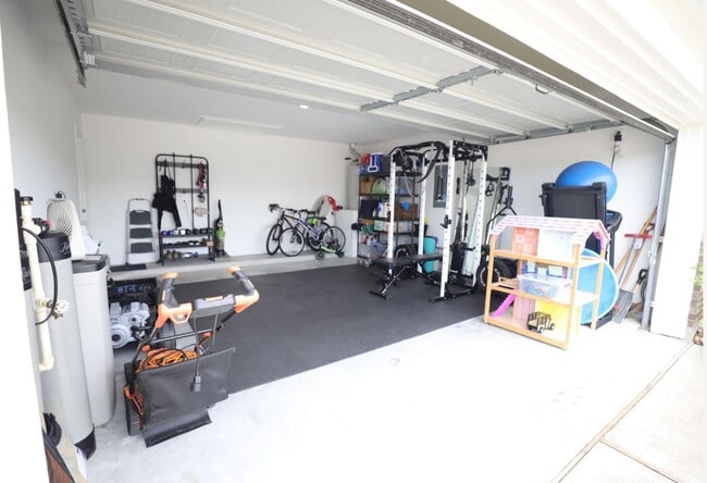 Building Photo - 4122 Brazos Brk Trl