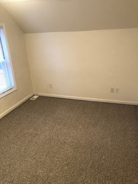 Building Photo - 11 Wiltwyck Ave