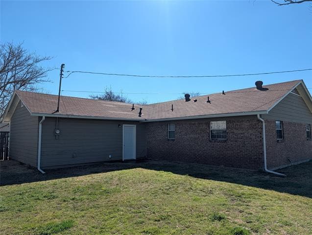 Building Photo - 424 Langley Ave