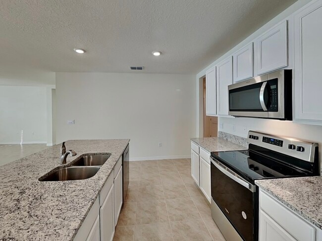 Building Photo - 1004 Brooklet Dr