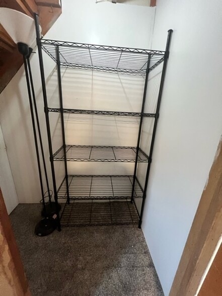 Pantry/storage off kitchen/dining - 510 E King St