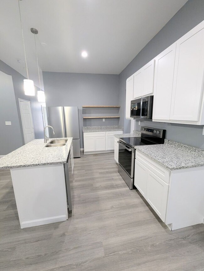 Building Photo - 3438 Oregon Ave