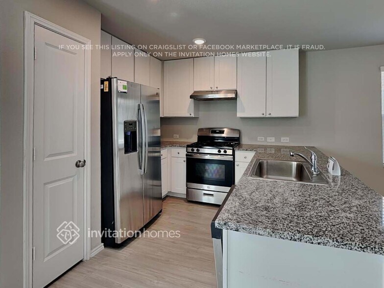 Building Photo - 7326 Adaja Riv