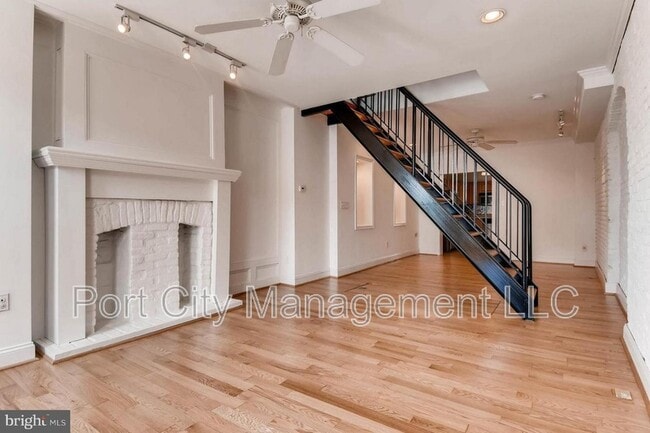 Building Photo - 3202 Fait Ave