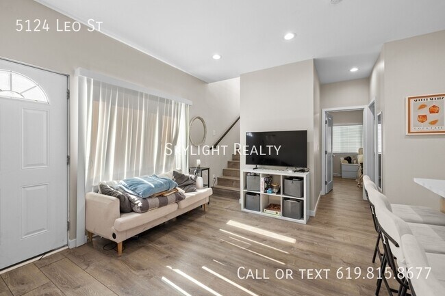 Building Photo - 5124 Leo St