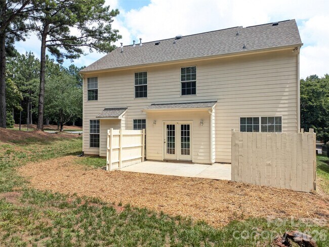 Building Photo - 106 Autry Ave