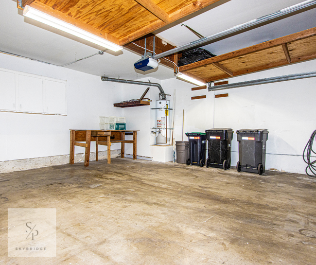 Building Photo - "Prime Diamond Bar Location: Cozy Studio L...