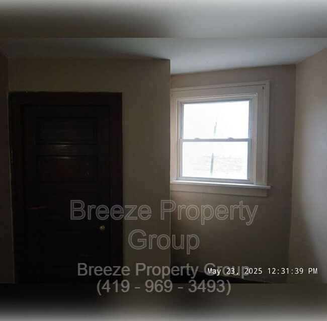 Building Photo - 226 Langdon St