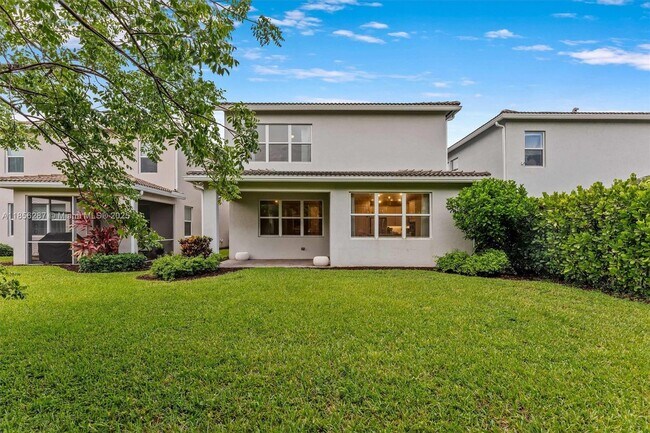 Building Photo - 4434 Ficus St