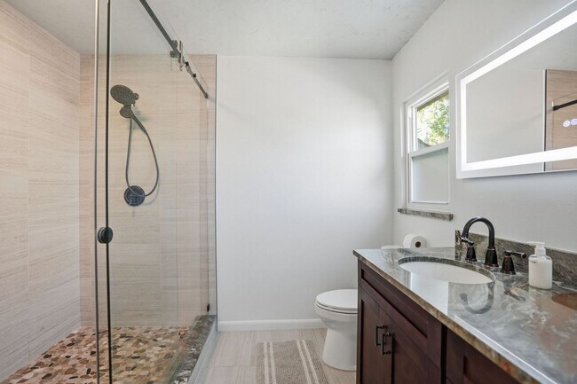 Building Photo - 13609 Heritage Way