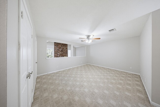 Building Photo - 727 Bunker Hill Rd