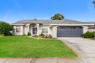 Building Photo - "Charming 3-Bed, 2-Bath Home in Hudson, FL...