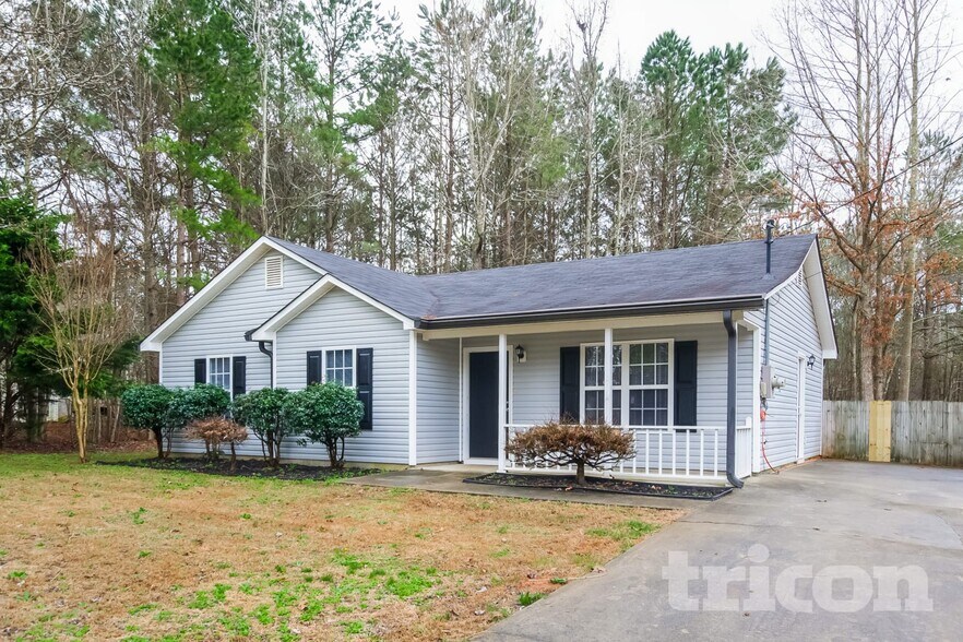 Primary Photo - 604 Southern Trace Crossing