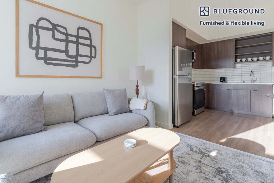 Building Photo - 100 Callan Ave