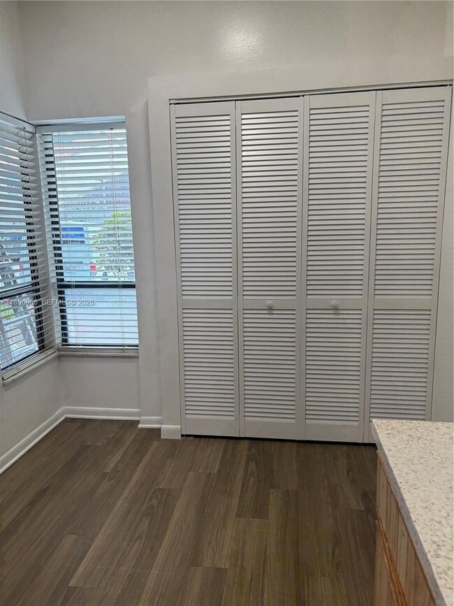 Building Photo - 3629 Inverrary Blvd W