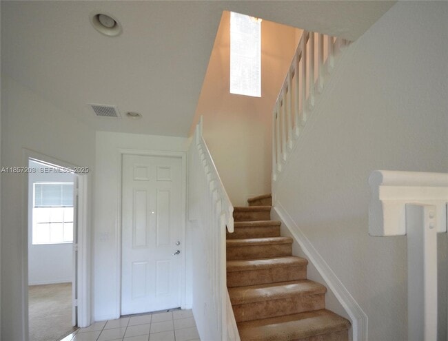 Building Photo - 1958 SW 60th Terrace