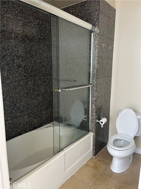 Building Photo - 175 S Lake Ave