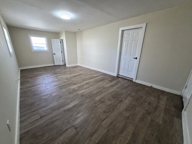 Building Photo - 8515 Georgiana Ln