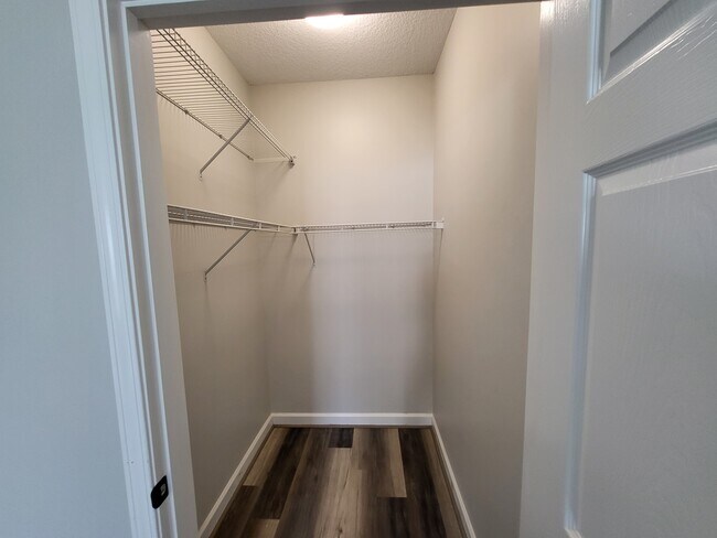 Building Photo - 351 Moss Creek Ln