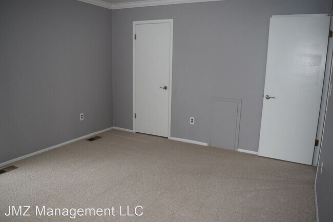 Building Photo - 3 br, 1.5 bath House - 24317 Bashian Dr Un...