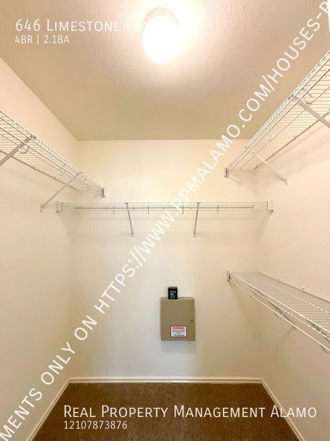 Building Photo - 646 Limestone Flat