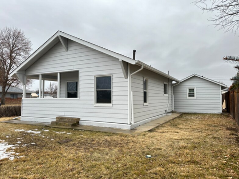 Building Photo - 132 6th St