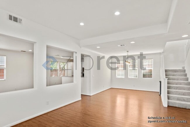 Building Photo - 3106 Snowdrop Cir
