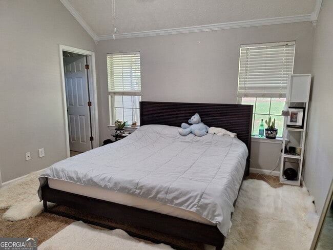 Building Photo - 85 Emerald Dr