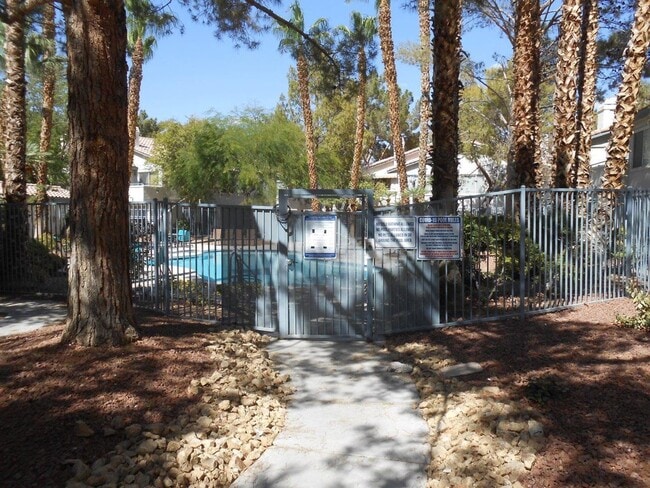 Building Photo - Spacious 2 Bedroom Condo in Gated Community near Eastern/Tropicana