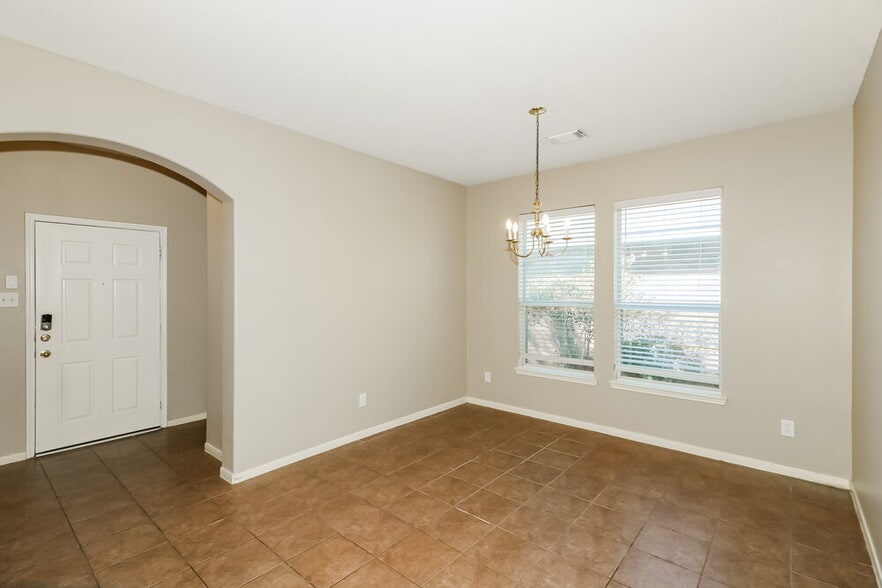 Building Photo - 19902 Owens Trace Ln