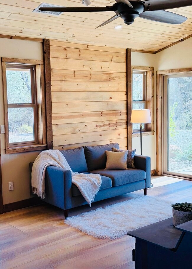 Building Photo - 5333 Wilderness View Dr