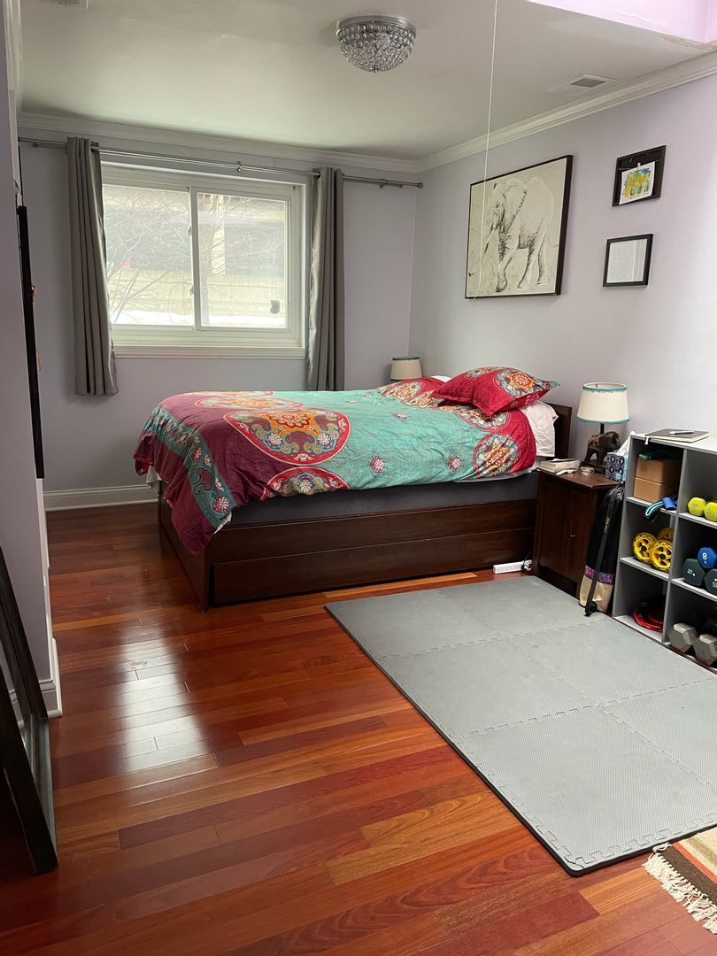 Building Photo - 646 W Bittersweet Pl