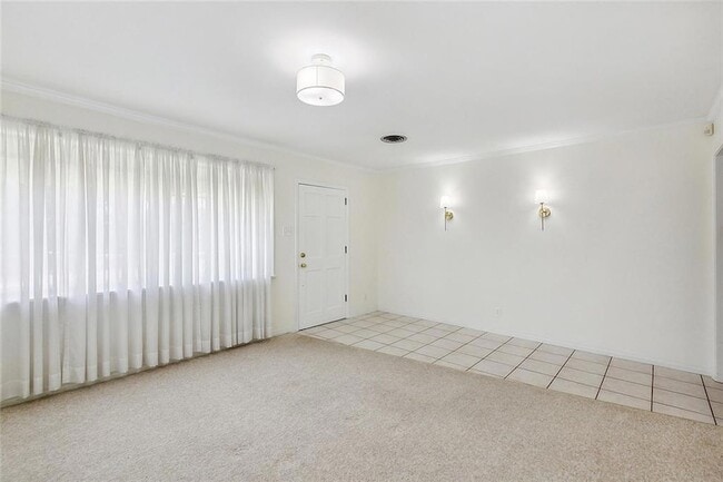 Building Photo - 2311 Metairie Ct