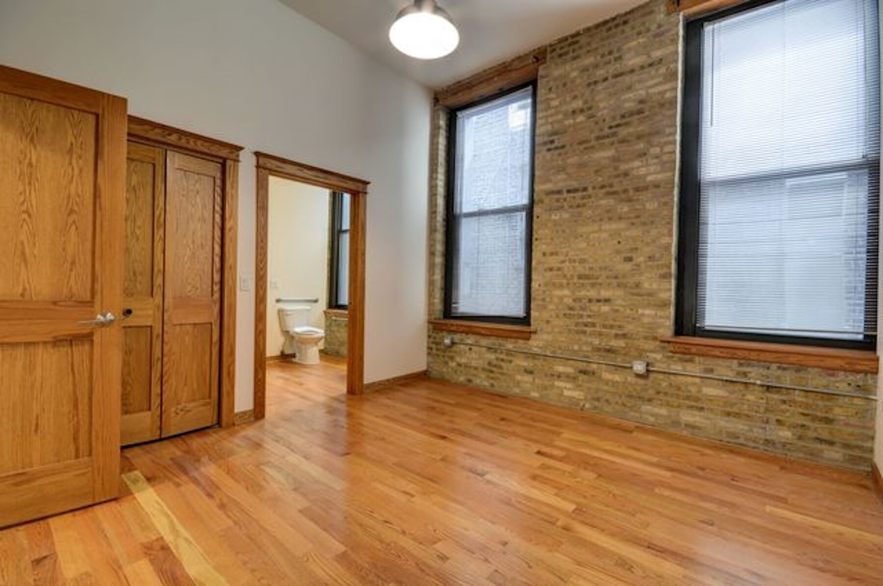 Building Photo - 123 N Jefferson St