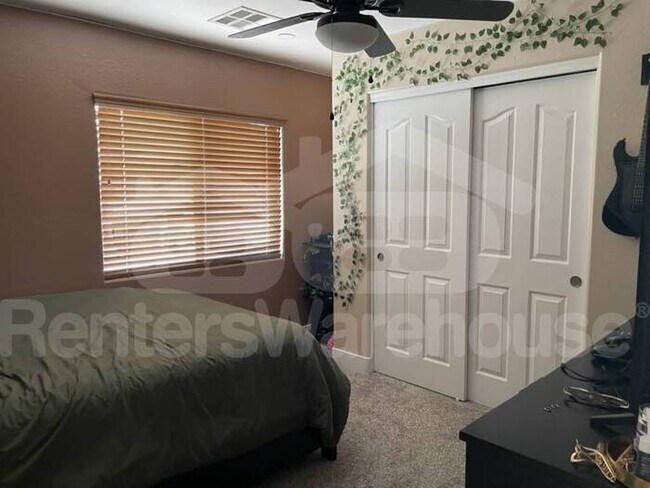 Building Photo - North Phoenix 4bed 2.5ba 2car POOL Oasis