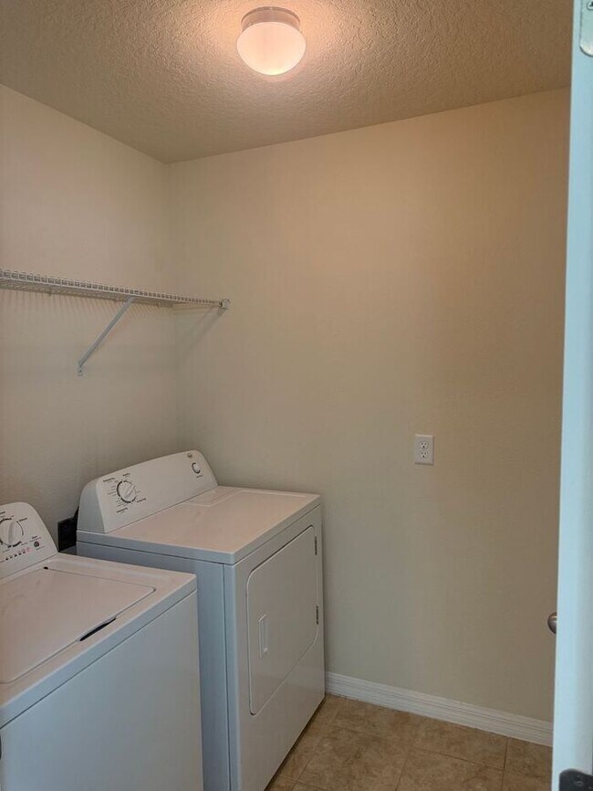 Building Photo - 2 Story Home in JOHNS LAKE POINTE, WINTER GARDEN