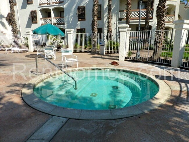 Building Photo - 9352 Twin Trails Dr