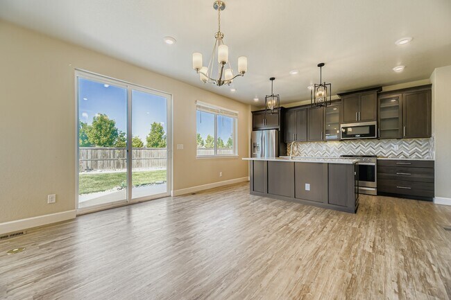 Building Photo - 17944 Tree Sparrow Ave