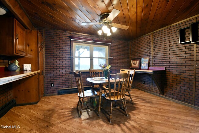 Building Photo - 467 Co Rd 75