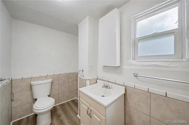 Building Photo - 1512 E 18th St