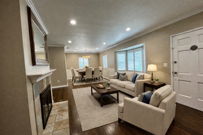 Building Photo - A home that has all the best of California Living!