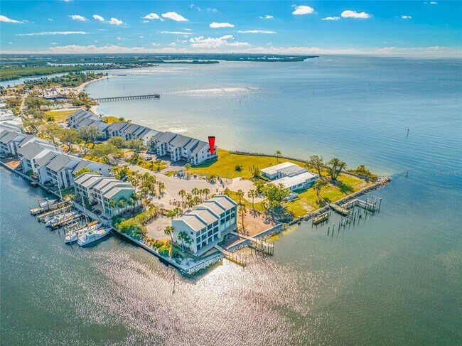 Building Photo - 828 Bahia Del Sol Dr
