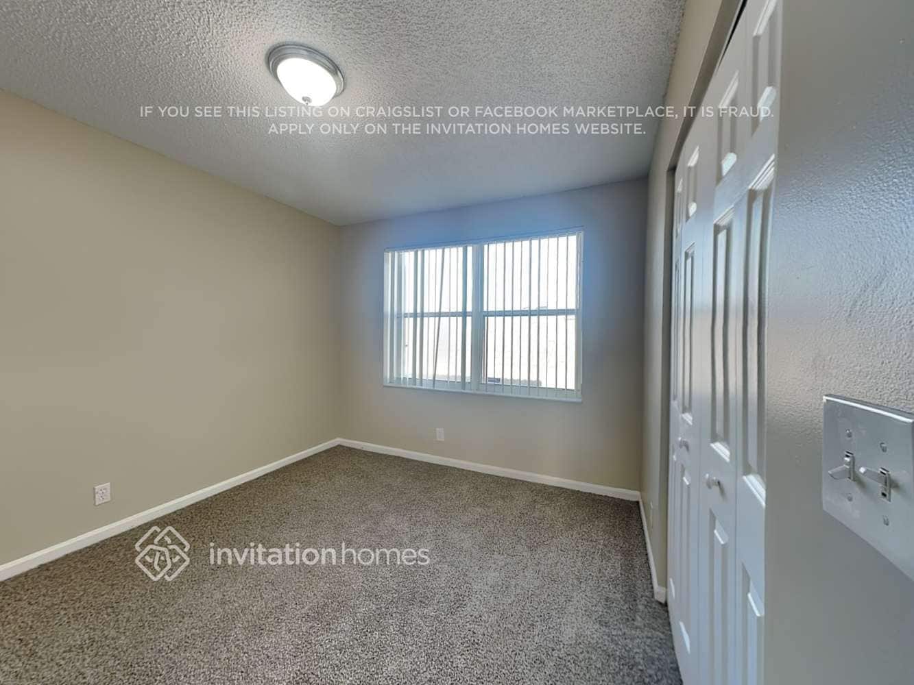 Building Photo - 17460 SW 22nd St