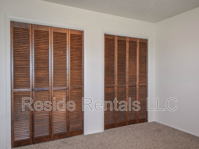 Building Photo - 301 1/2 West 500 North - 2