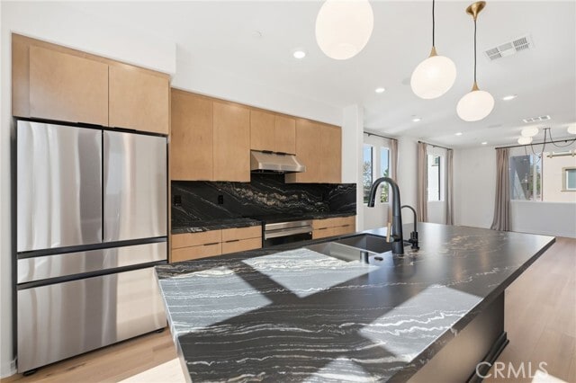 Building Photo - 11716 Rose Dr