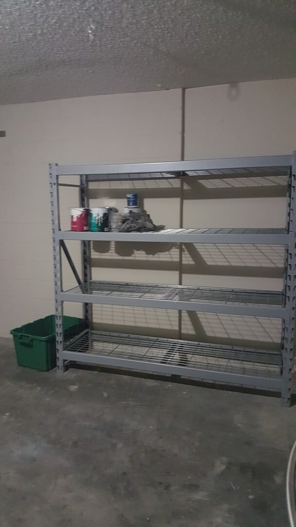 Building Photo - 3 bedroom 2 bath home